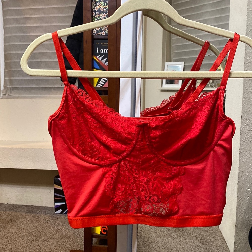 SHEIN red lace crop top